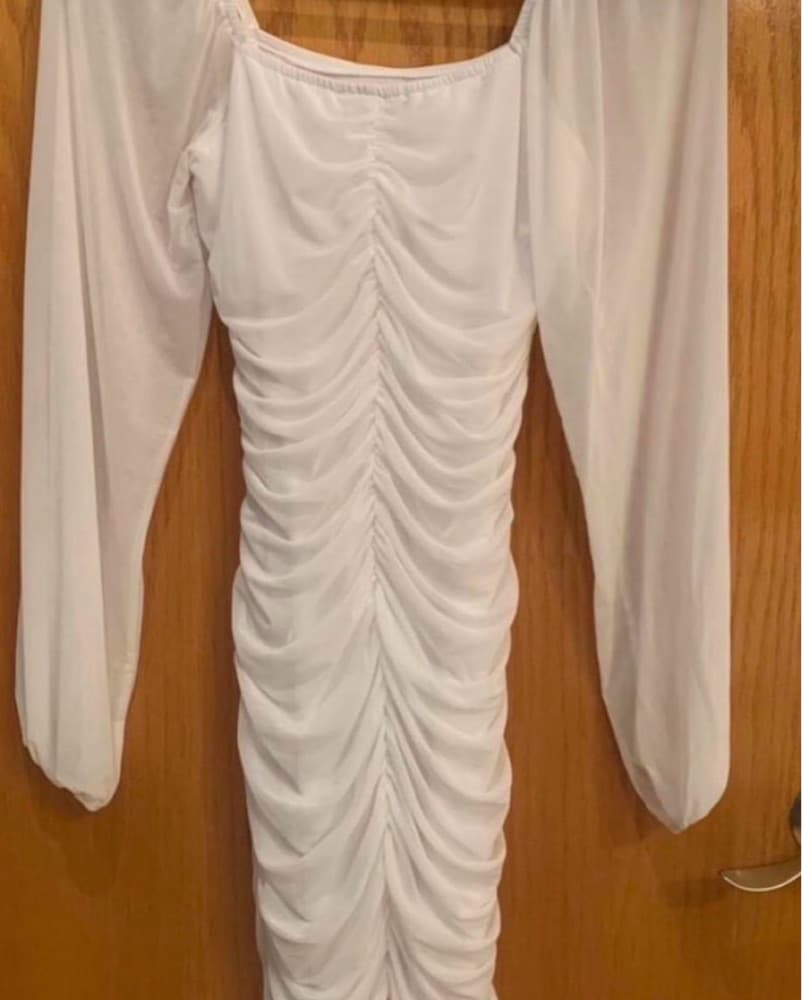 White Graduatio Ruched Body Con Dress - Image 3