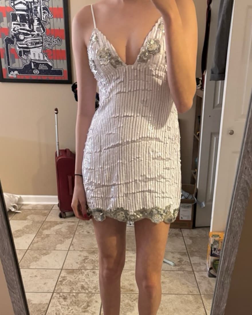 Majorelle White Sequin Dress - Image 3