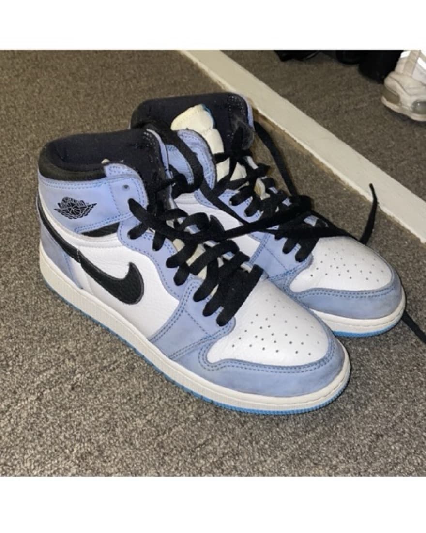 Nike Retro Jordan 1 UNCs - Image 1