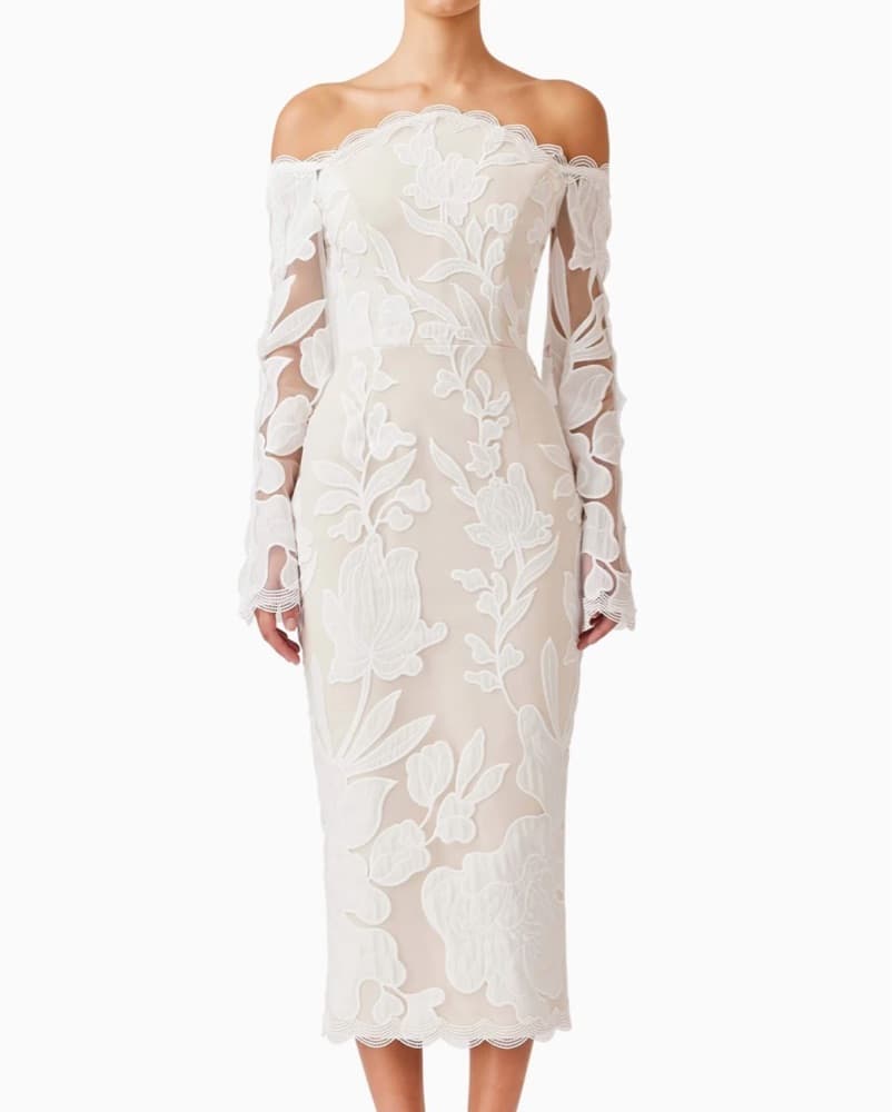 Elegant Off-The-Shoulder Lace Dress - Image 1