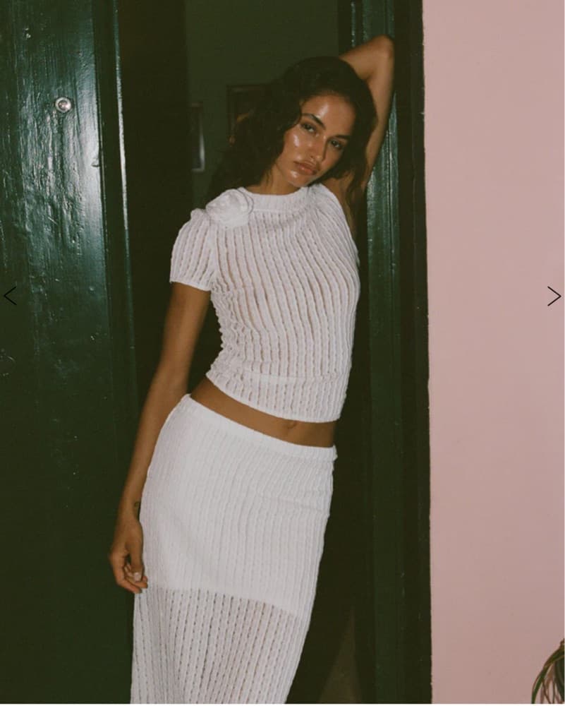 With Jean matching set - Image 1