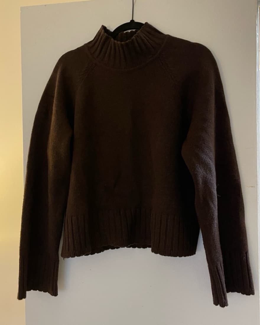 GAP Cashsoft Turtleneck Sweater - Image 2