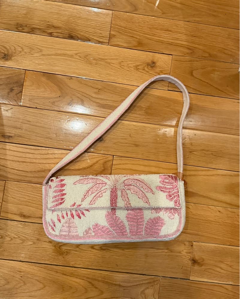 Pink and white beaded bag - Image 1