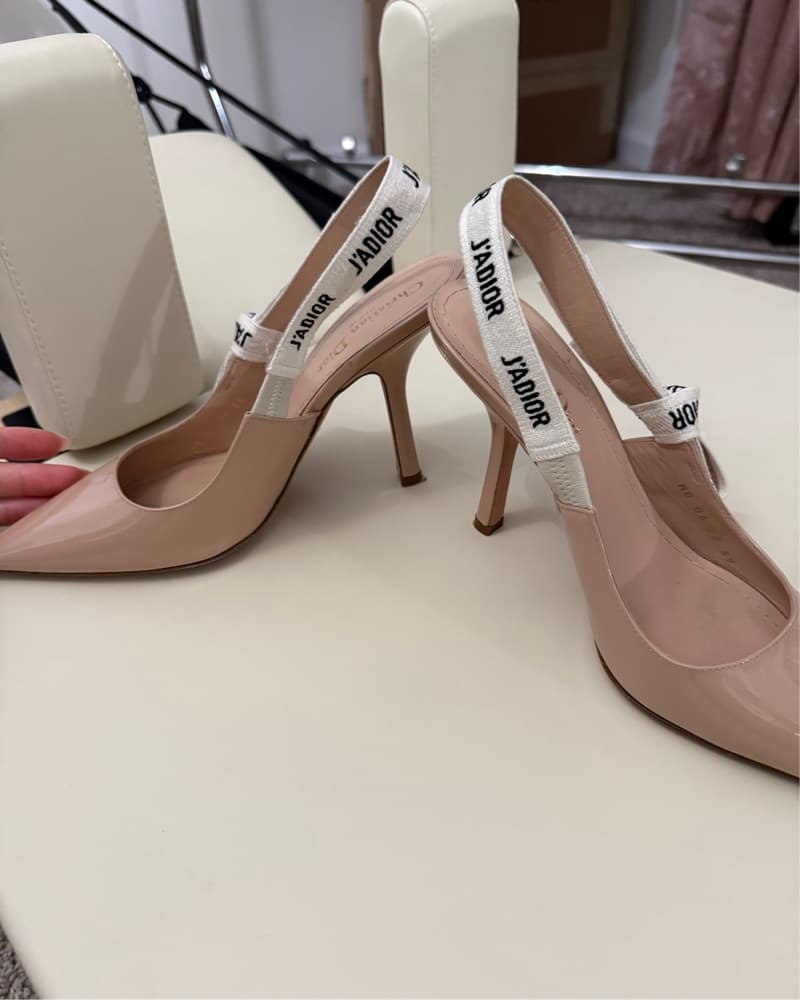 Chic Patent Leather Slingback Pumps - Image 3