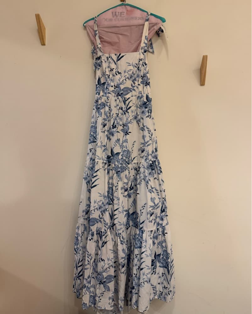 White And Blue Floral Maxi Dress - Image 4