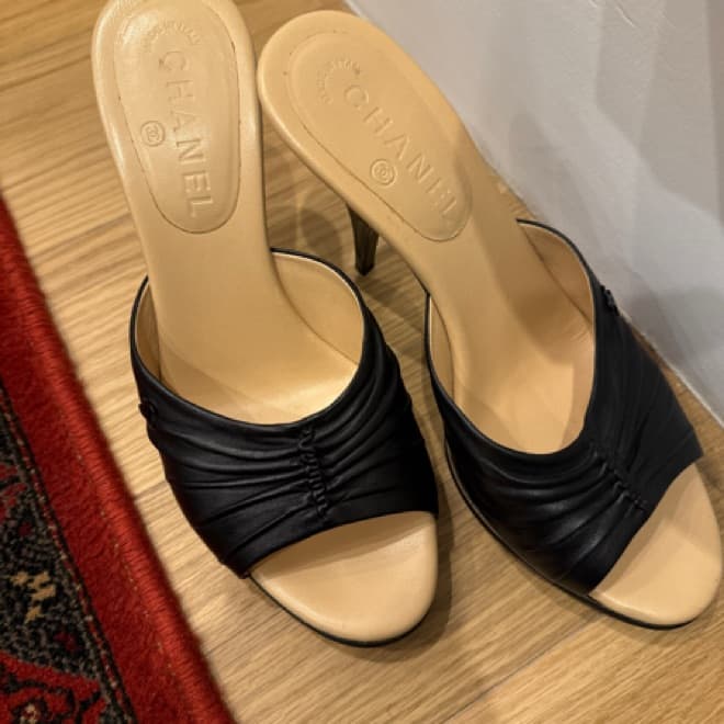 Chanel heels - Image 1