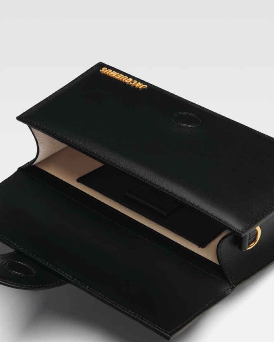 Jacquemus Le Grand Bambino Bag - Image 4