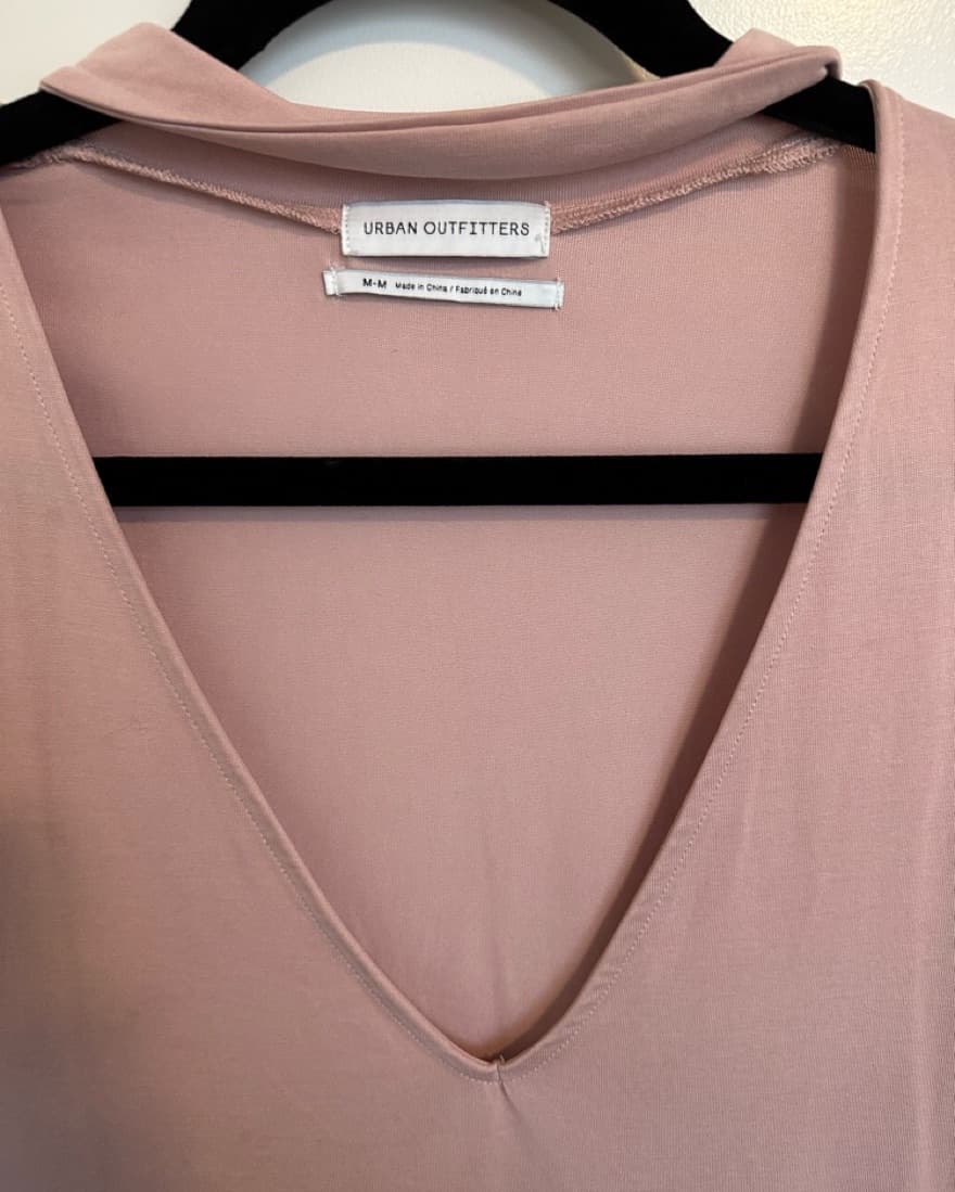 NWOT Urban Outfitters Pink top - Image 3
