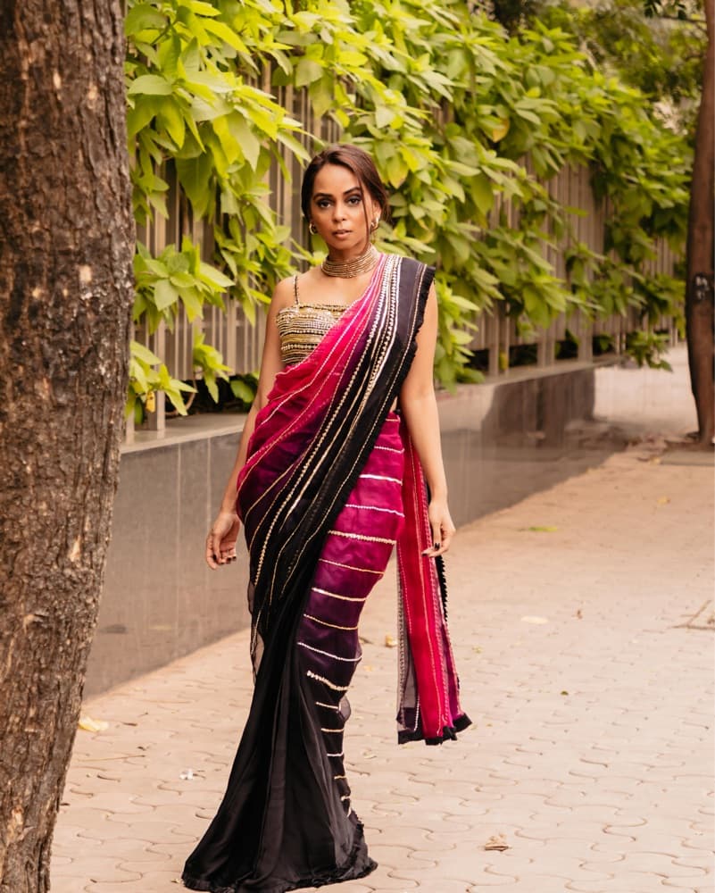 Pre-Draped Sari - Image 1