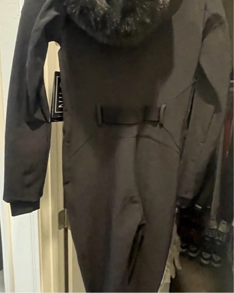 NILS Grindelwald Black on Black Ski Suit - Image 3