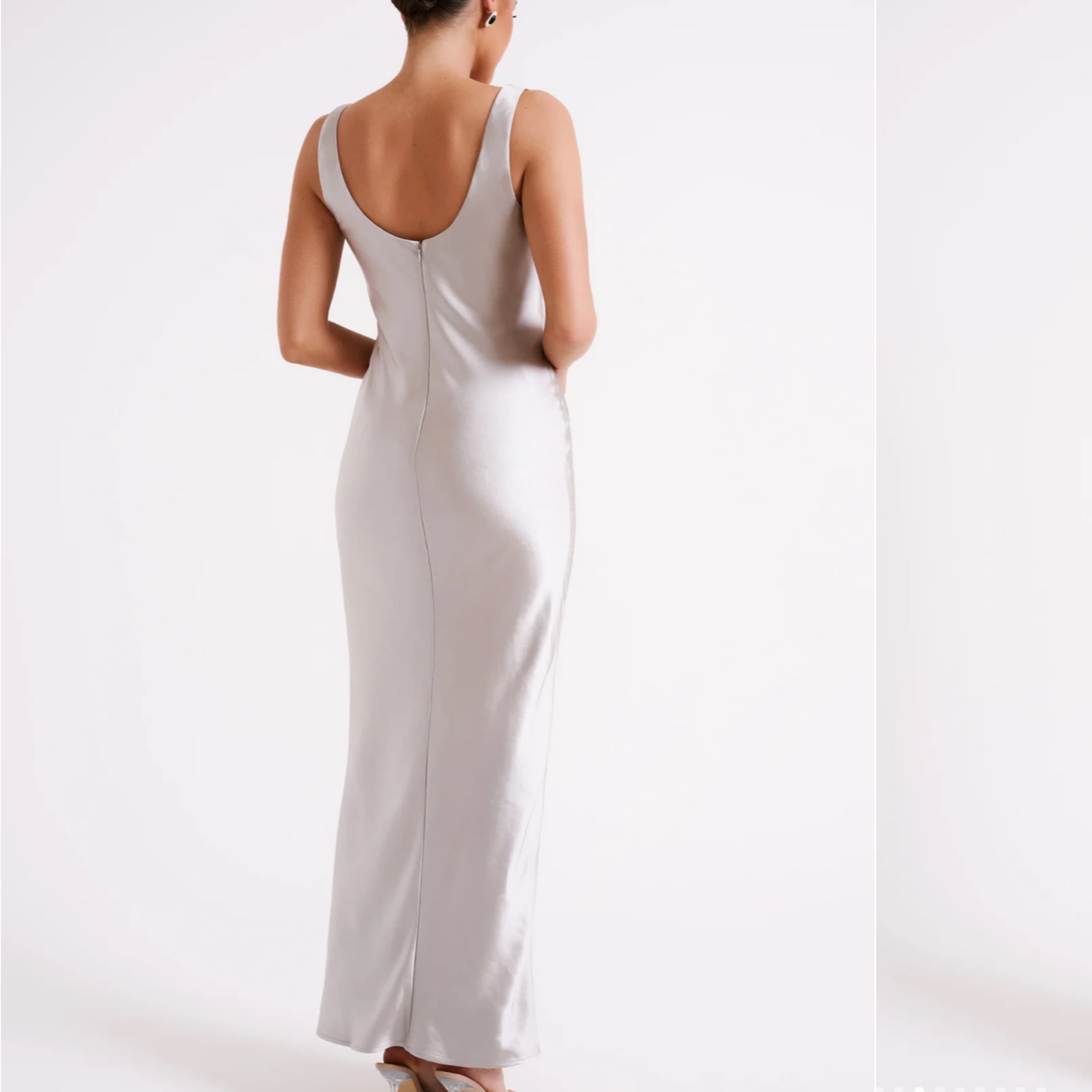 Keyhole Satin Maxi Dress - Silver - Image 3