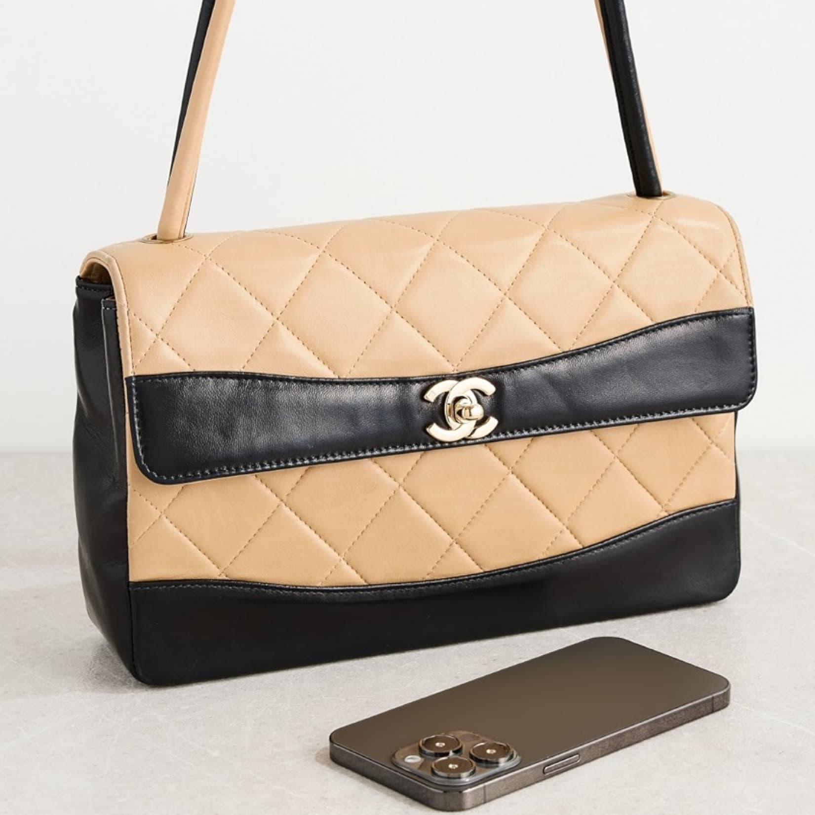 Vintage Chanel Shoulder Purse Bag - Image 5