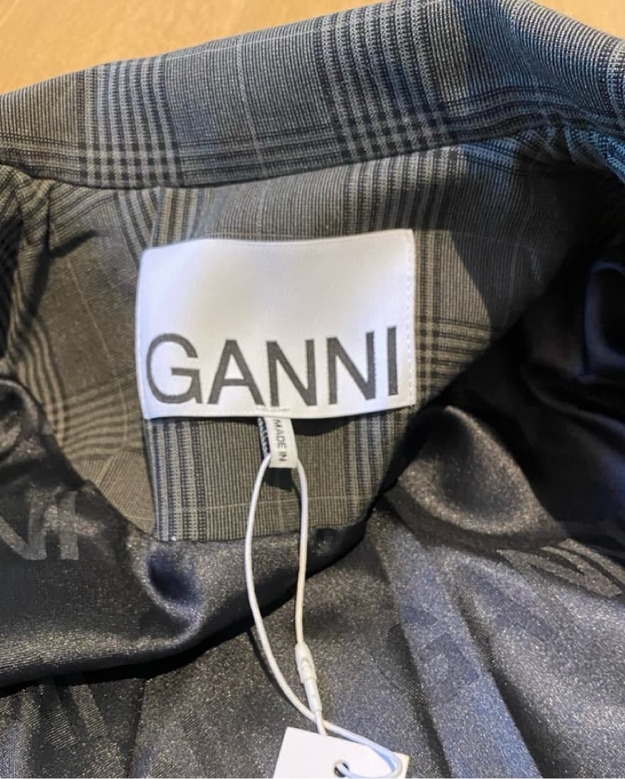 Ganni Gray Plaid Blazer - Image 2