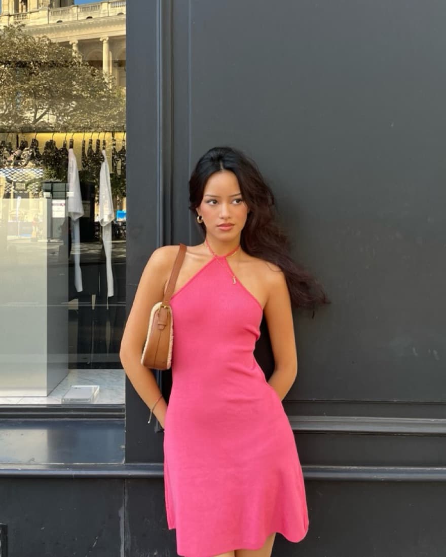 Hot pink backless halter dress 🎀 - Image 5