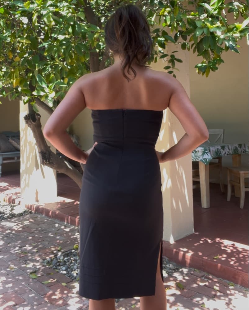 Stapless Black Dress - Image 3