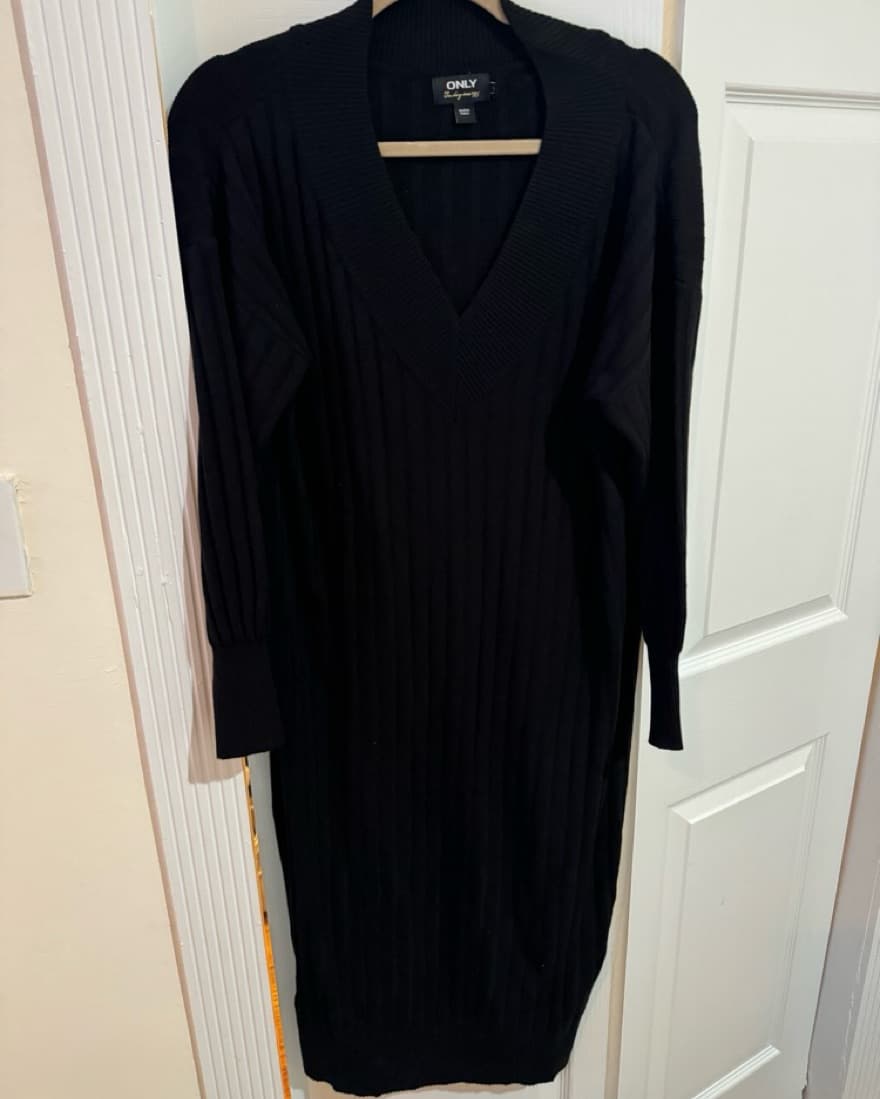 Midi Maxi Sweater Dress  - Image 2