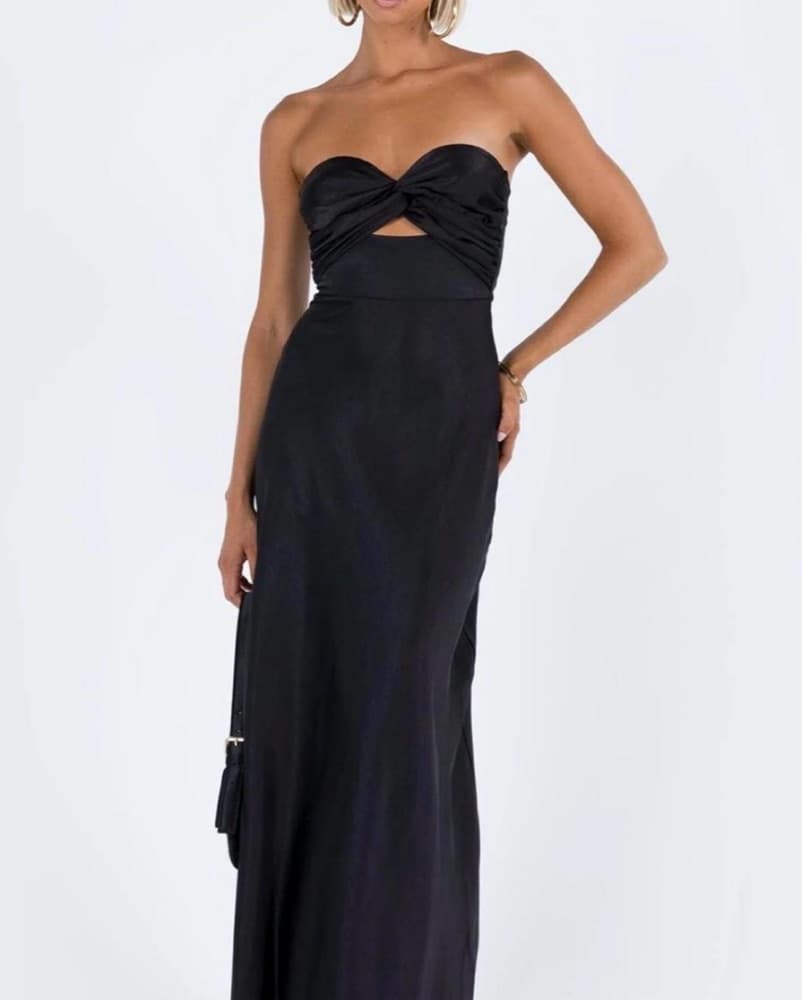 Black Formal Dress - Image 1