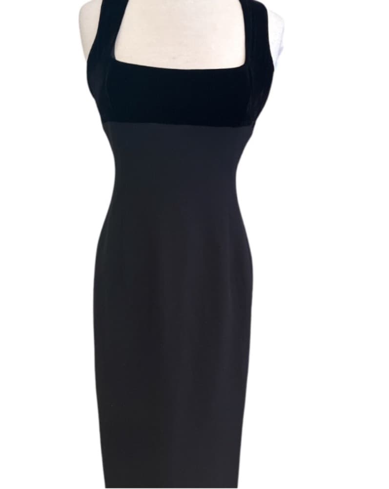 Elegant Black Velvet Top Maxi Dress - Image 5