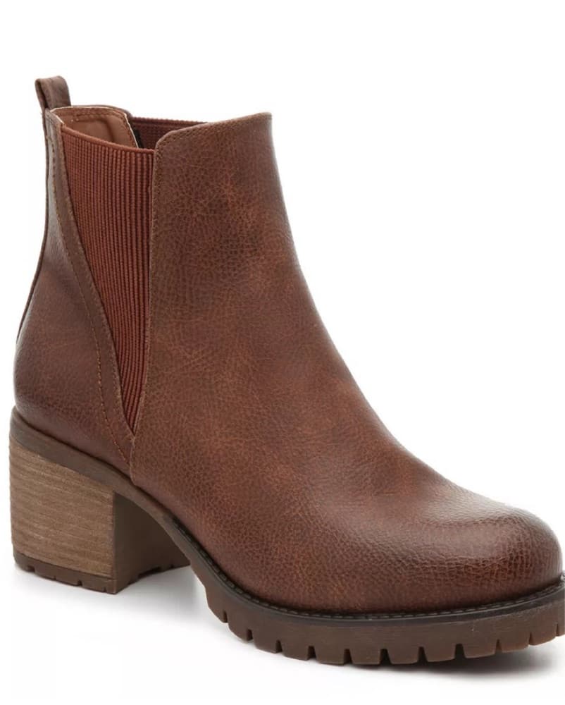 Edgy Chelsea Leather Boots - Image 6