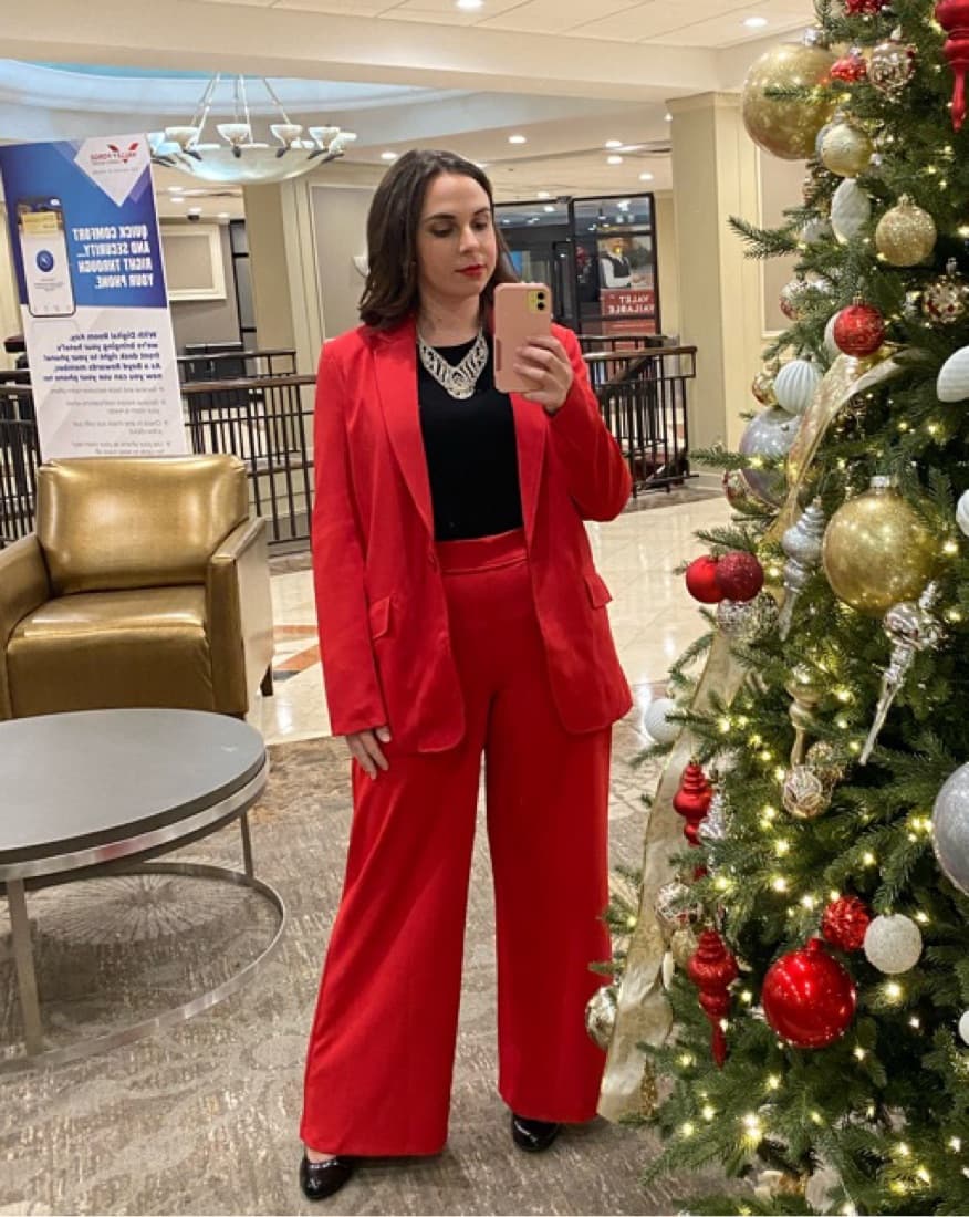 Red Max Studio Suit - Image 1