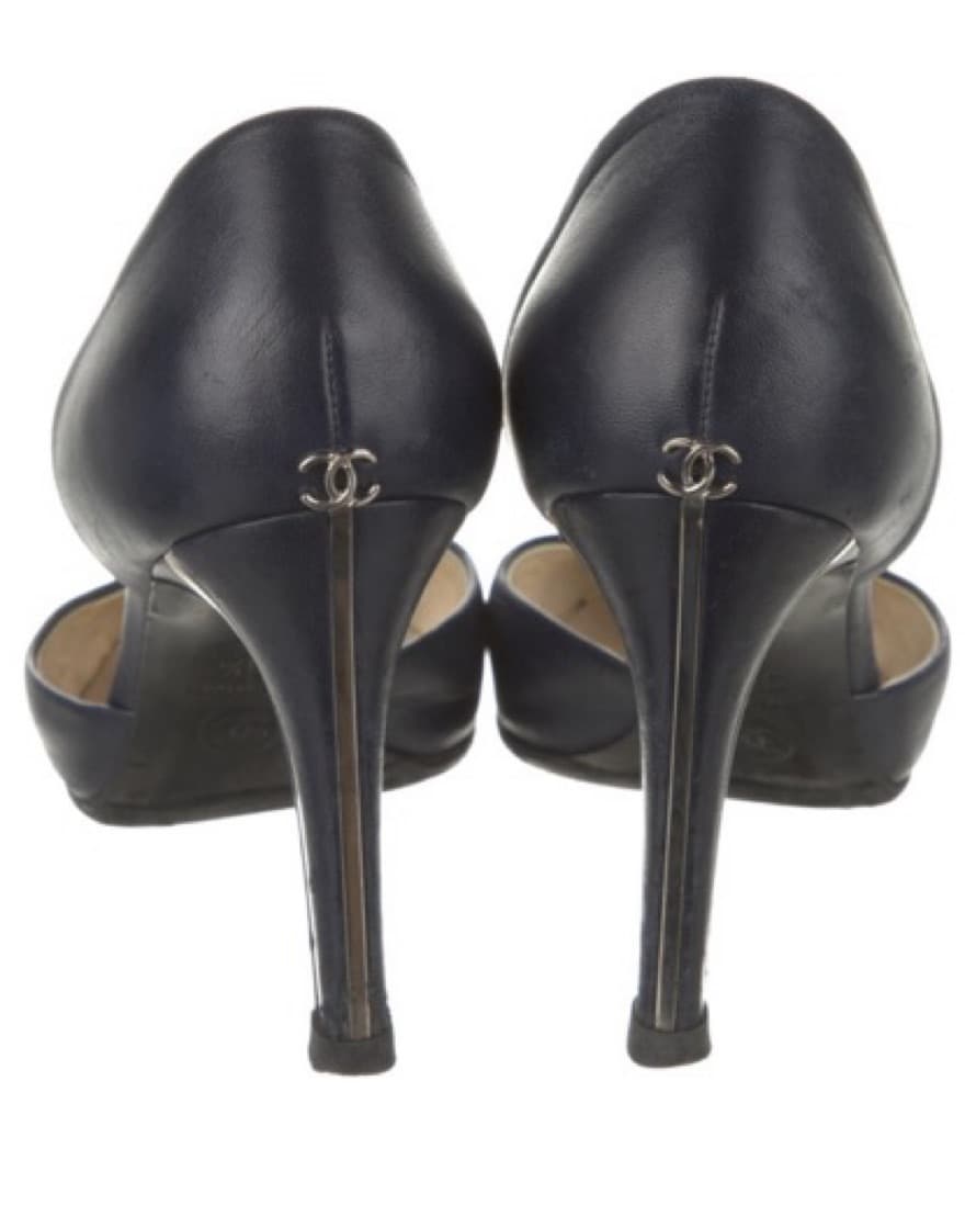 Chanel Pumps - Image 4