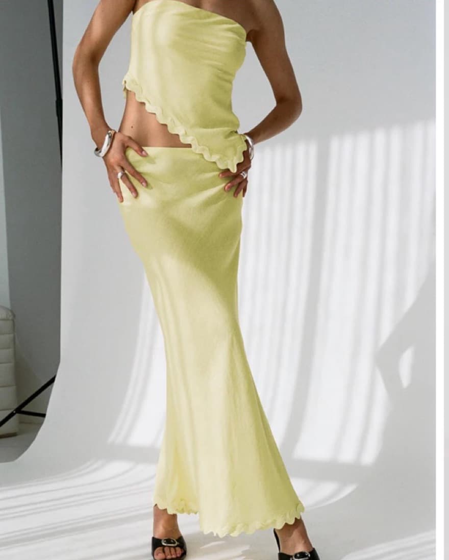 Strapless Yellow Top And Maxi Skirt  - Image 2