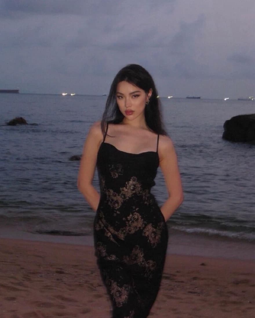 I AM GIA Leona Lace Dress - Image 4