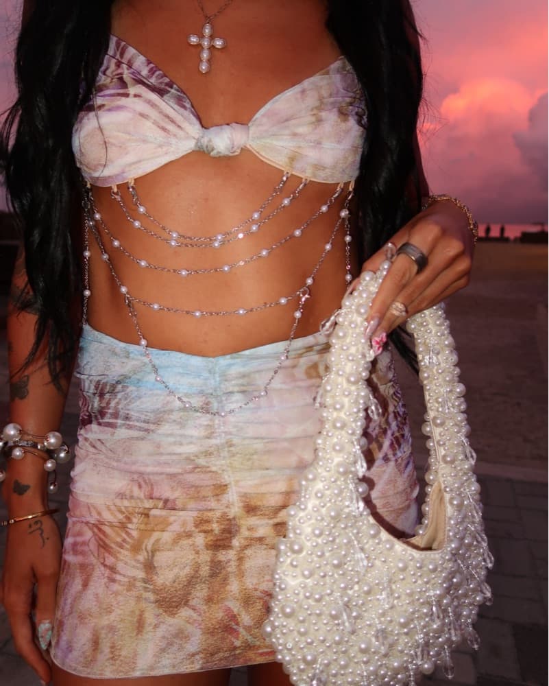 Cream Pearl Purse - Image 1