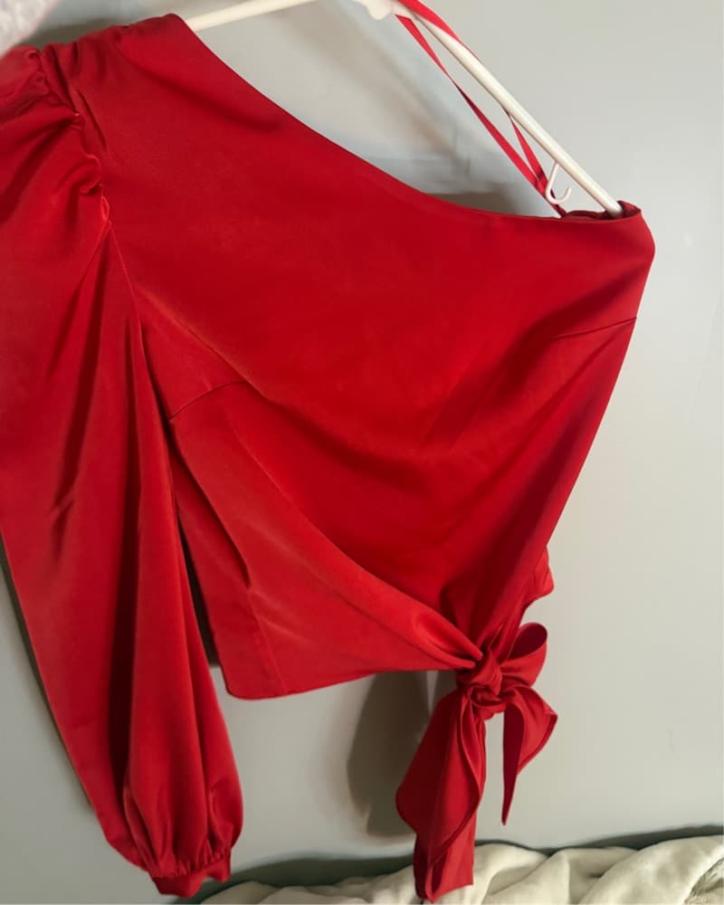 One Shoulder Red Tie-Waist Blouse - Image 2