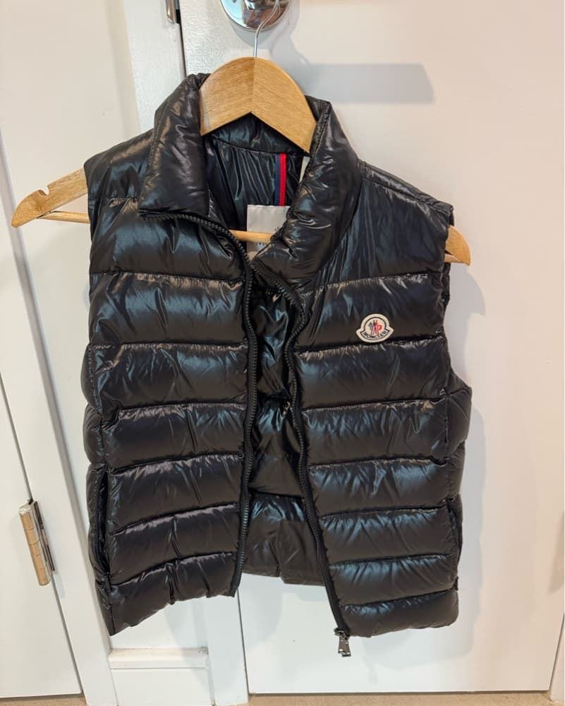 Sleek Moncler Puffer Vest - Image 1