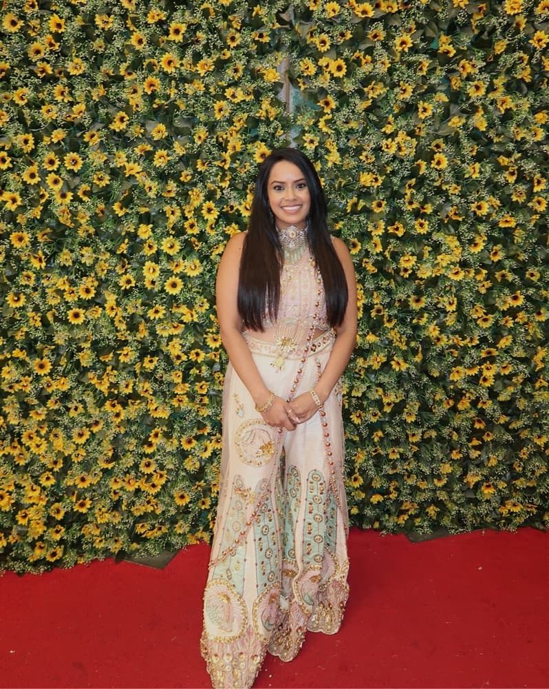 Elegant Floral Embellished Dress - Image 2