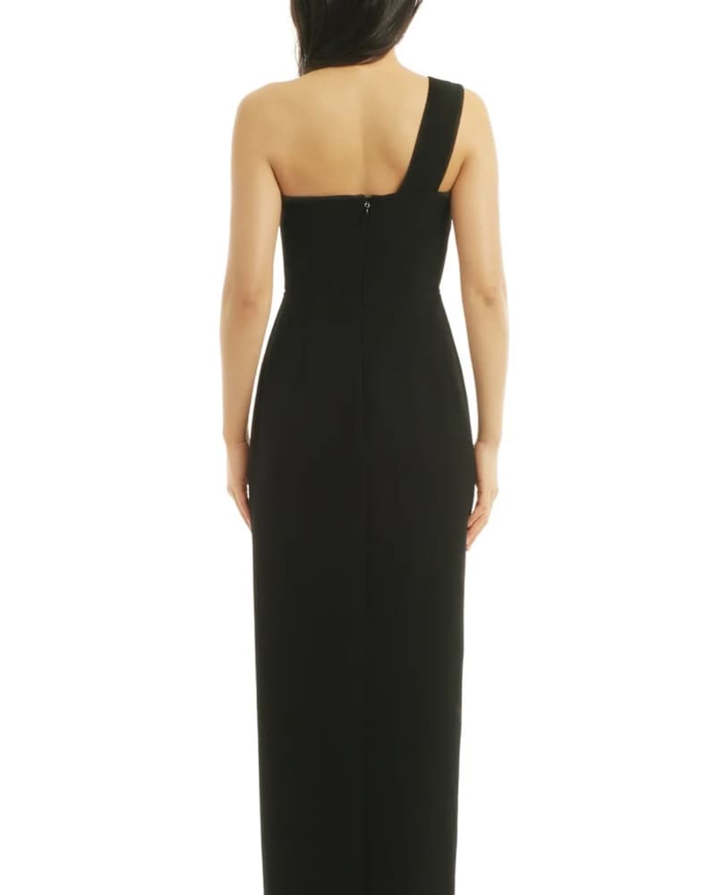 Elegant One-Shoulder Black Maxi Dress - Image 2