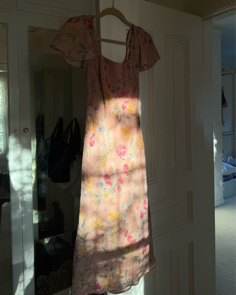 Floral Midi Dress!  - Image 1
