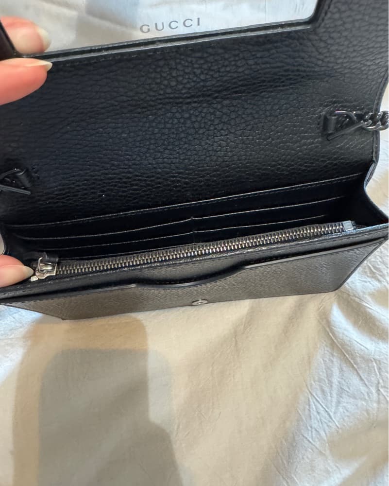 Gucci Marmont WOC - Image 5