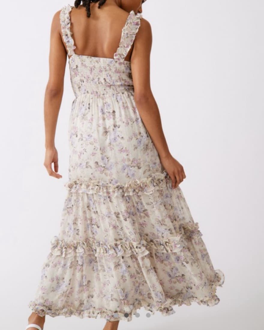 Romantic Floral tiered Midi Dress - Image 2
