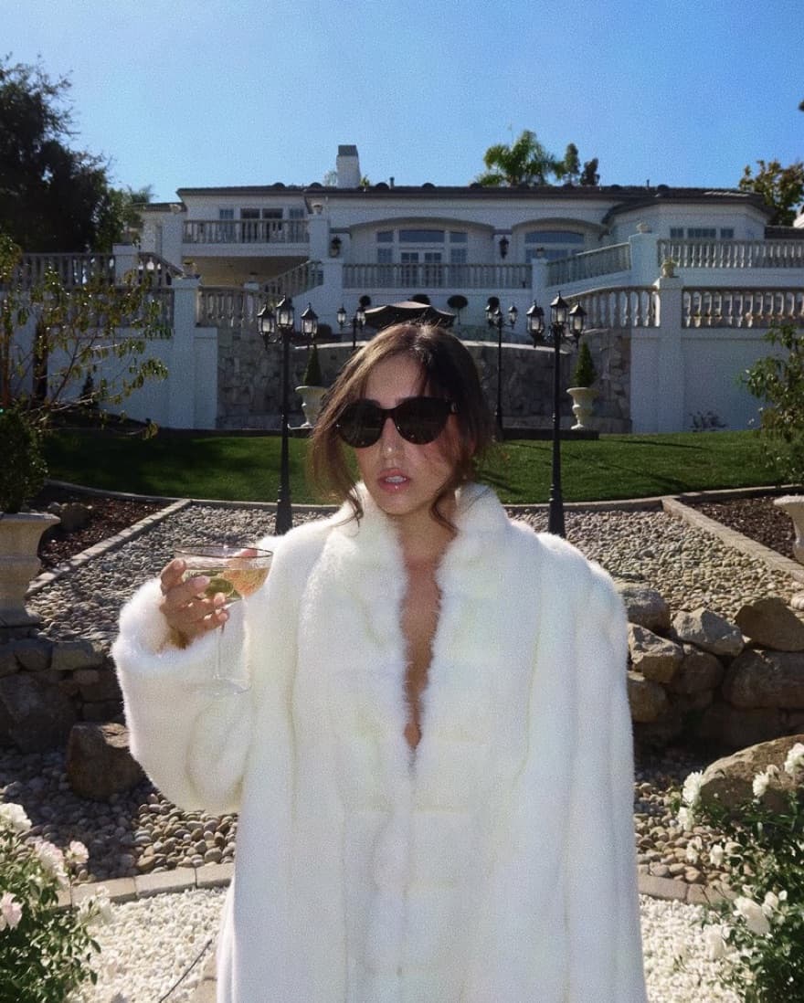 Vintage Ivory Faux Fur Coat - Image 1