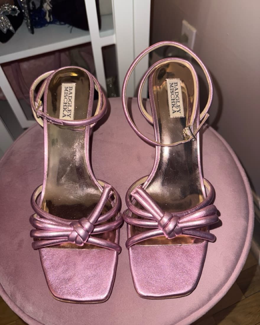 Badgley Mischka Knot Wedge - Image 4