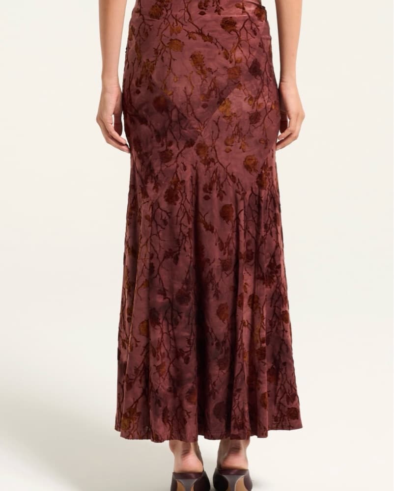 Burgundy Floral Rare London Set  - Image 3