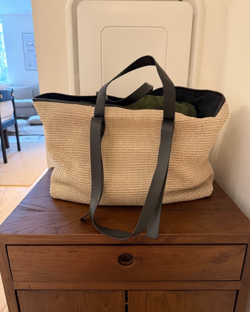 Off White Raffia Beach Bag - Image 3