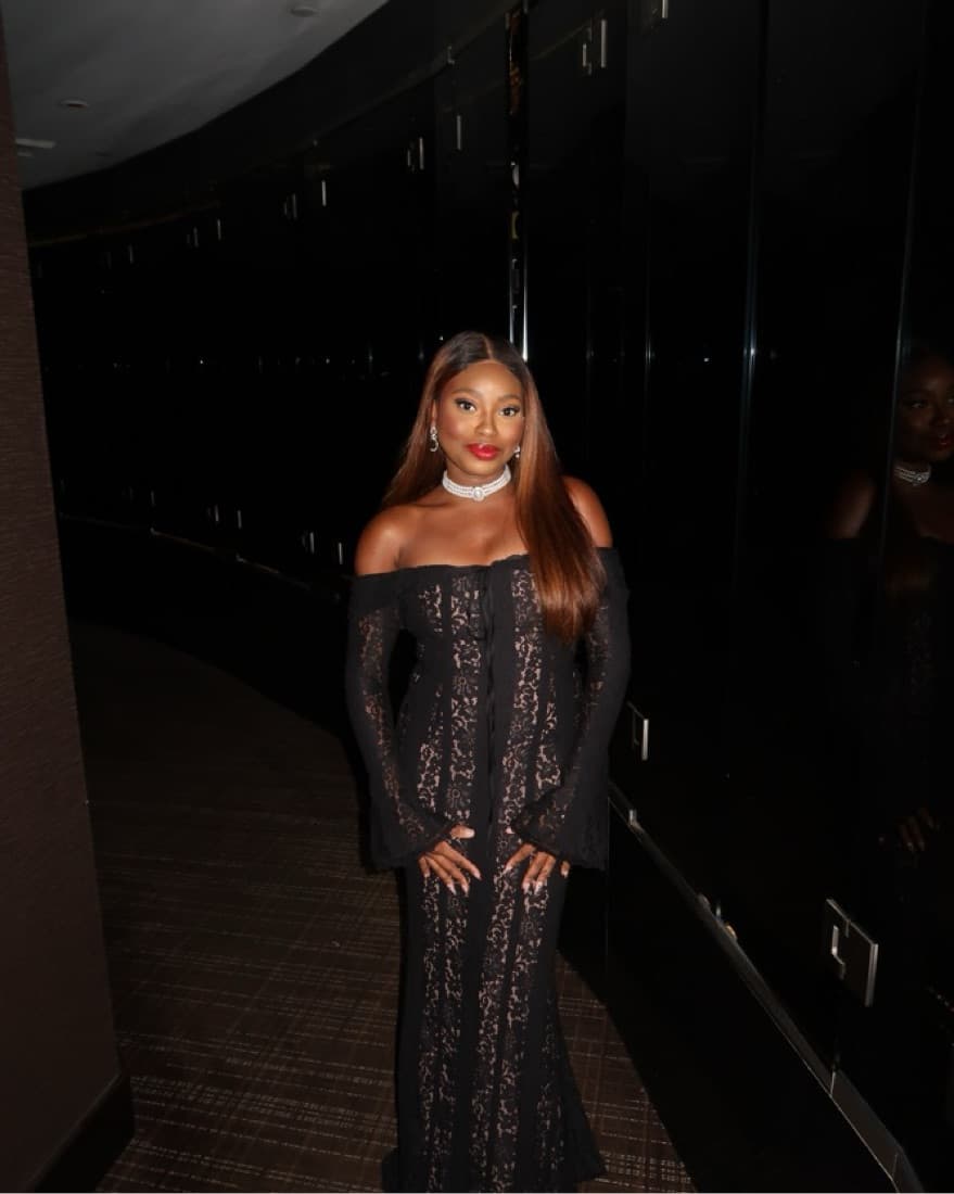 Black House Of CB Belle Off the Shoulder Dress - Image 4