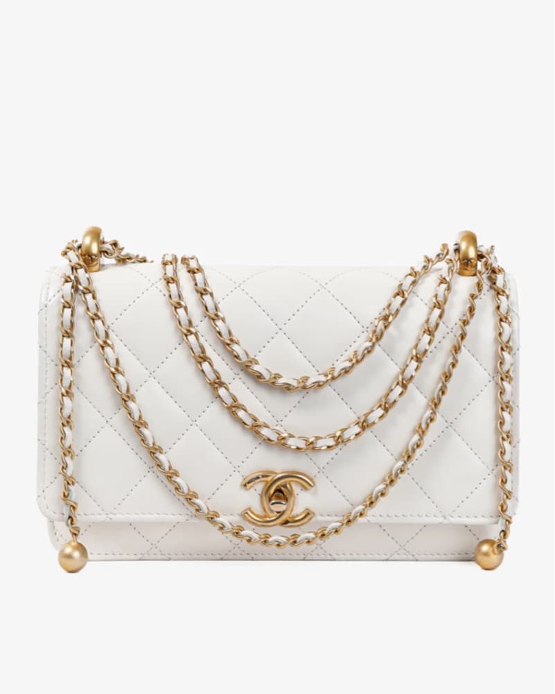 White Chanel Wallet On A Chain - Image 1
