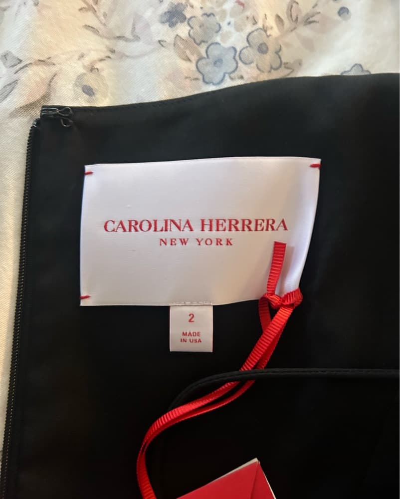 Carolina herrera LBD With Dramatic Bow - Image 5