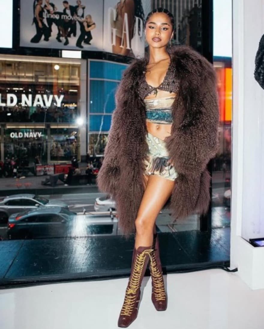 Bella Hadid Top By Ella Mia (Green) - Image 5