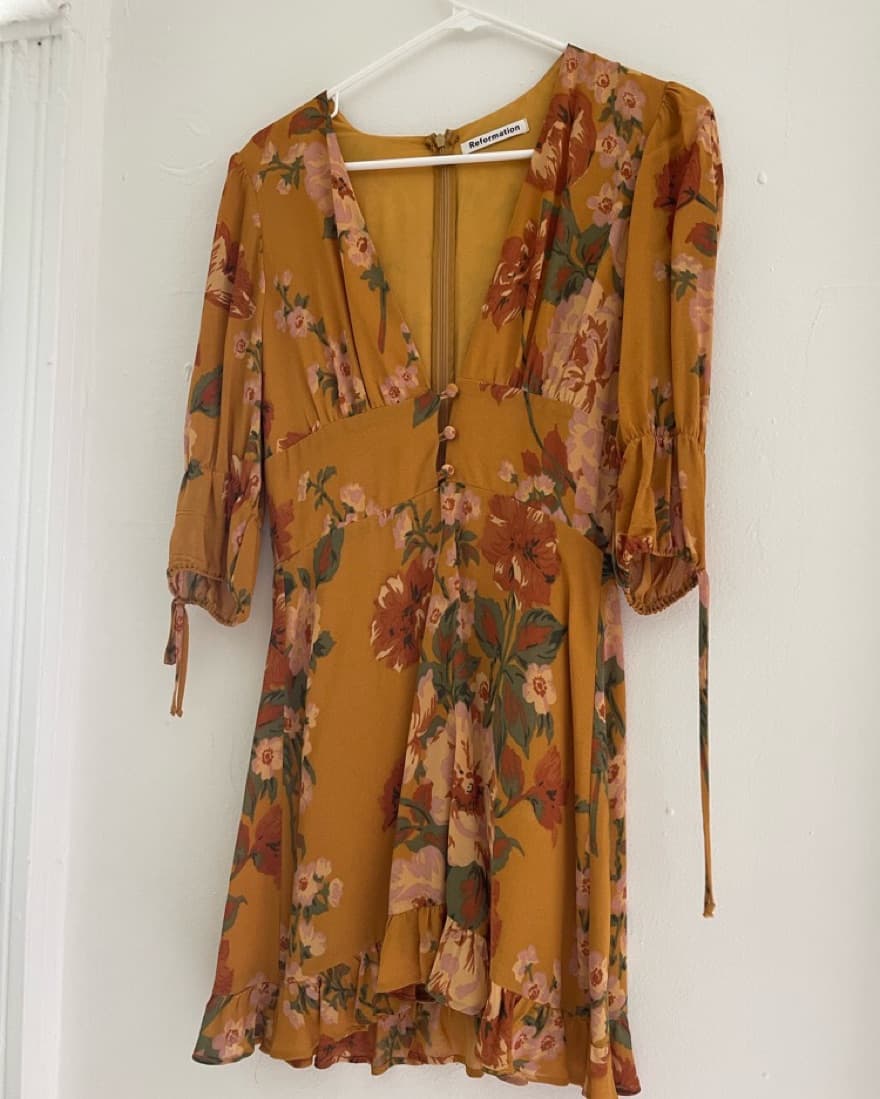 Reformation Scarlett Dress Size 4 - Image 3