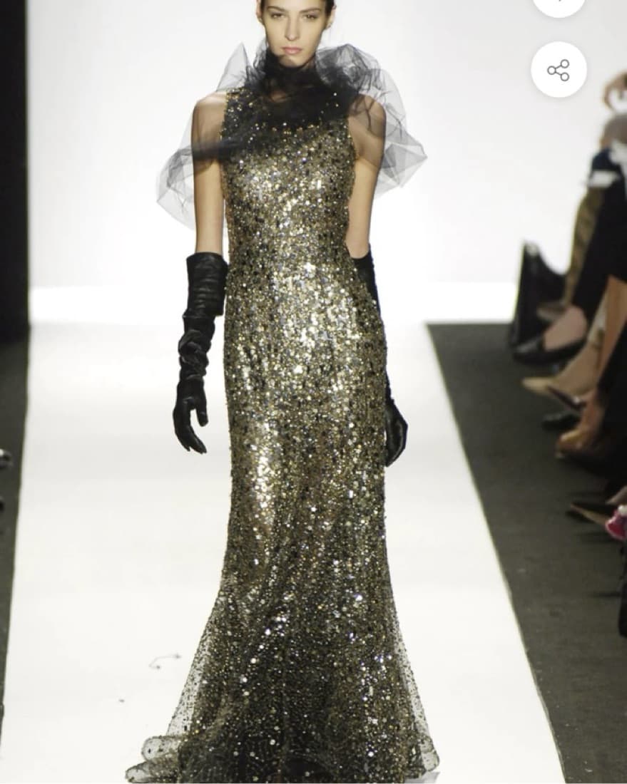 Oscar de la Renta Sequin Runway ‘06 Gown - Image 1