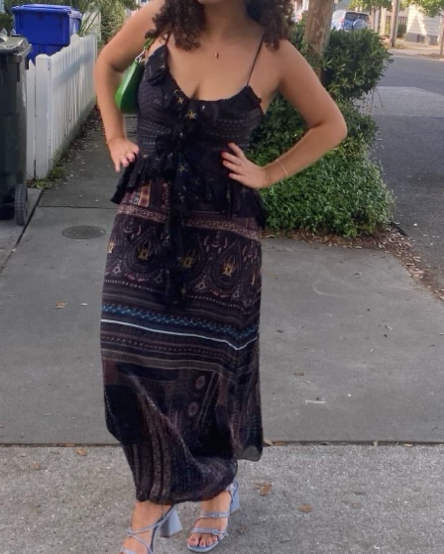SUPER FUN and flattering Anthro dress - Image 2