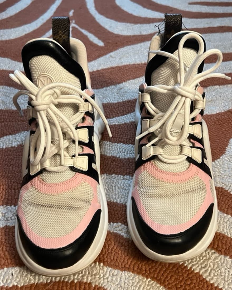 Louis Vuitton Leather Trainers - Image 2