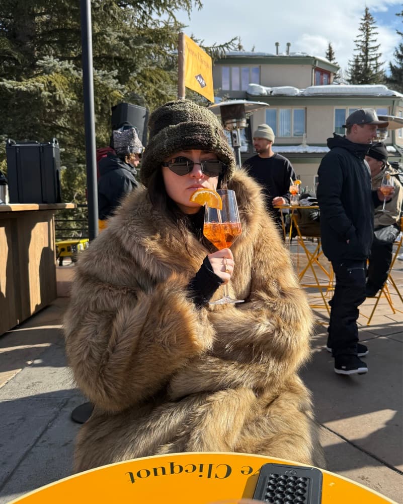 Faux Fur Maxi Coat - Image 4