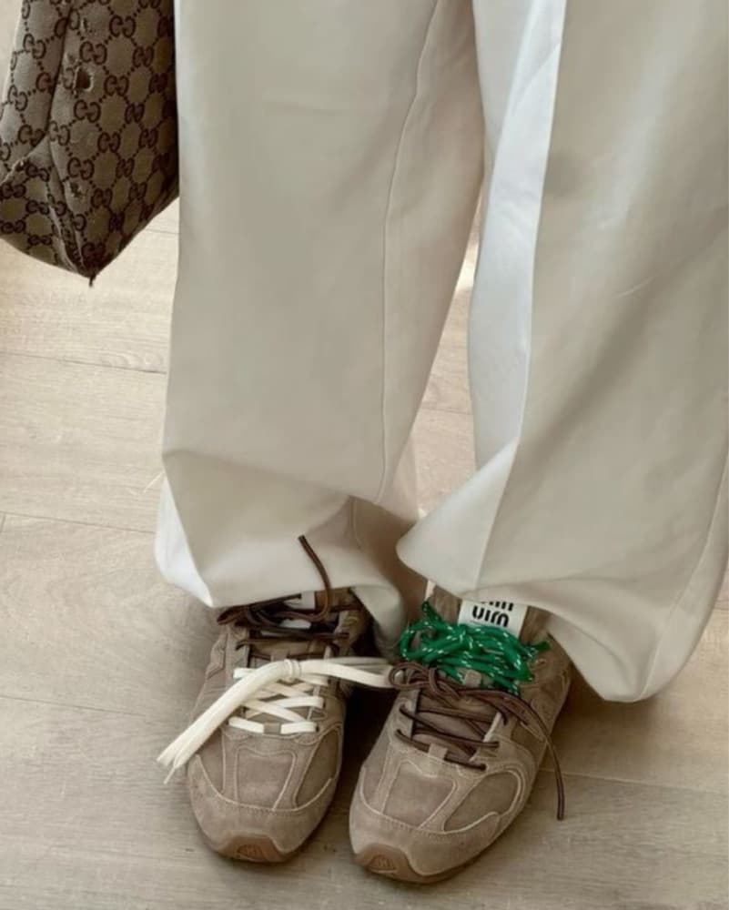 MIU MIU X New Balance 530 SL Suede Sneak - Image 2