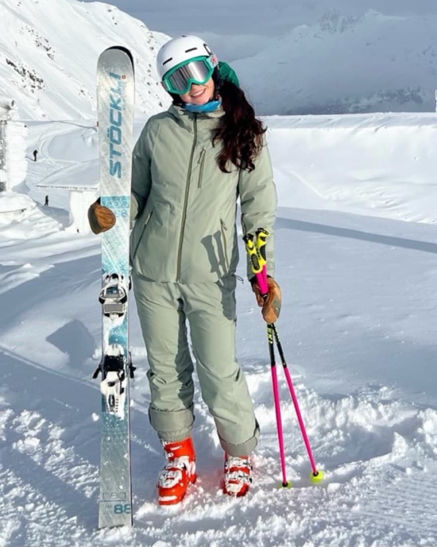 Halfdays Ski Jacket and Bib Pant Set - Image 1